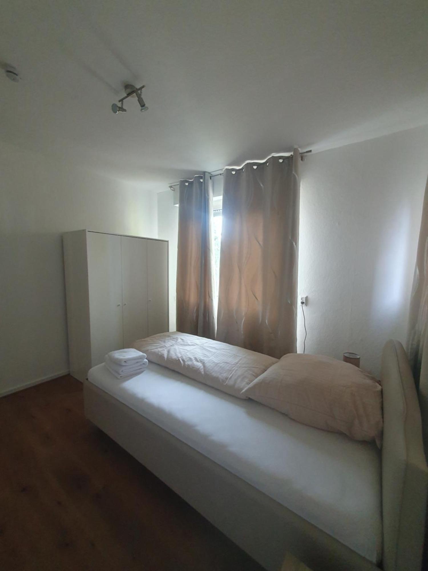 Privatzimmer Im Schlesischen Viertel - Nahe Uniklinik Mainz Exterior photo